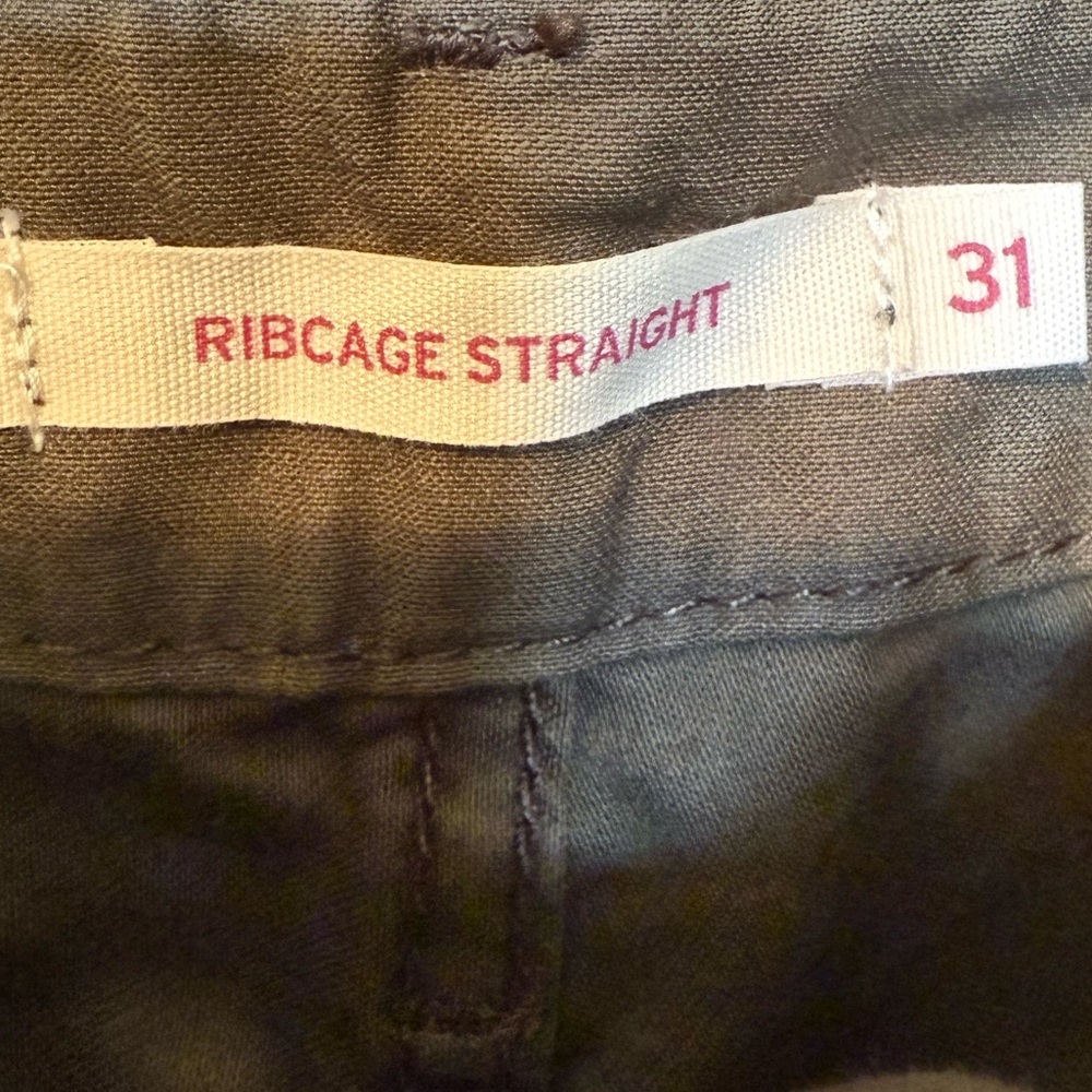 Levis Ribcage Straight Olive Green Cargo Pant NWT Size 31 - Picture 4 of 5